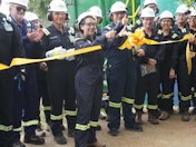 El inicio del proyecto de reciclaje químico avanzado se celebró con una primera entrega de aceite pirolítico a la refinería que la estatal petrolera Ecopetrol opera en la ciudad de Barrancabermeja, Colombia.